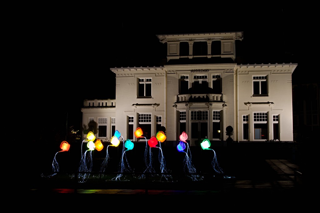 eindhoven kunst art china light licht festival lichtshow show festiviteit glow evenement event chinees chinese verlichting draak dragon lichtfestival